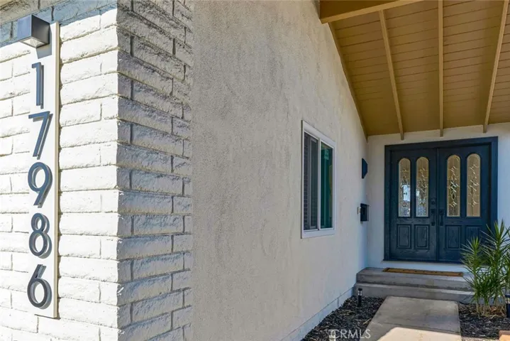 17986 Santa Olivia Street, Fountain Valley, California 92708