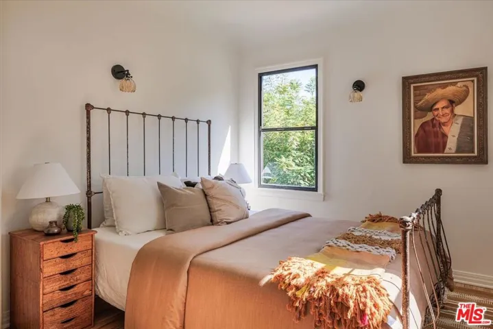 2258 Fair Oak View Terrace, Los Angeles, California 90039