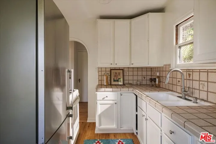 2258 Fair Oak View Terrace, Los Angeles, California 90039