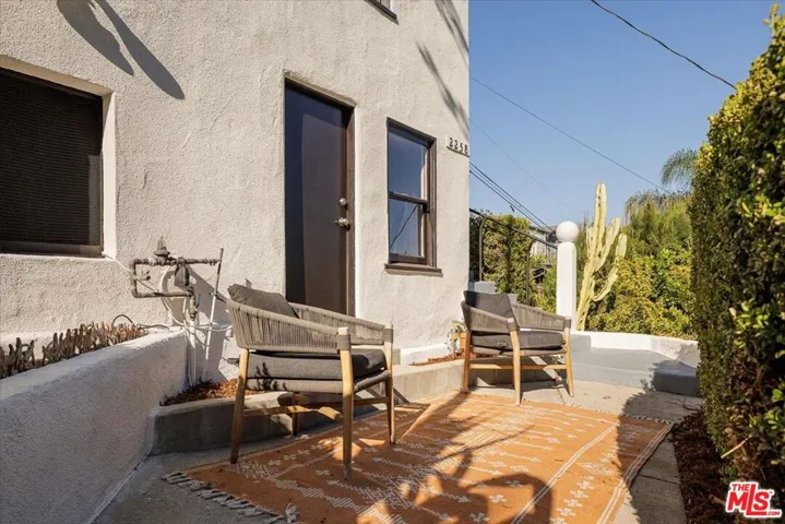 2258 Fair Oak View Terrace, Los Angeles, California 90039