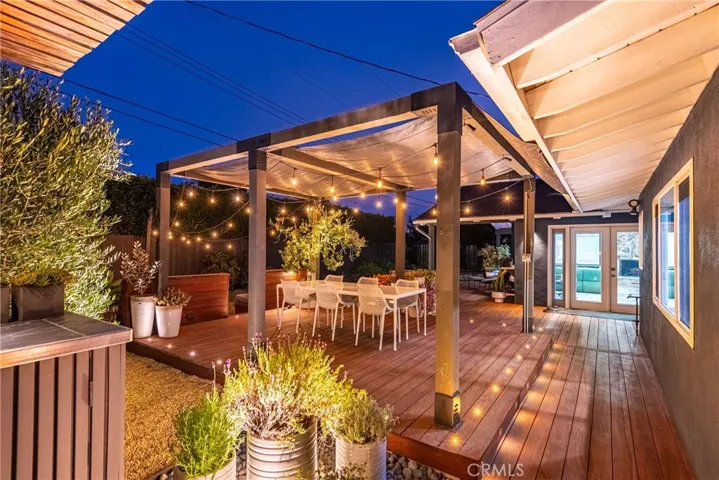 1464 Bedford, Camarillo, California 93010