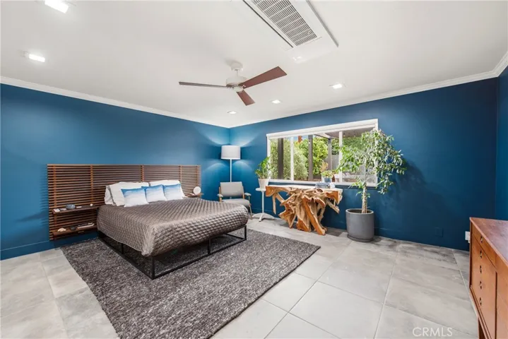 1464 Bedford, Camarillo, California 93010