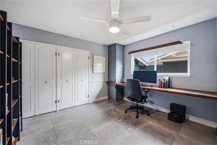 1464 Bedford, Camarillo, California 93010