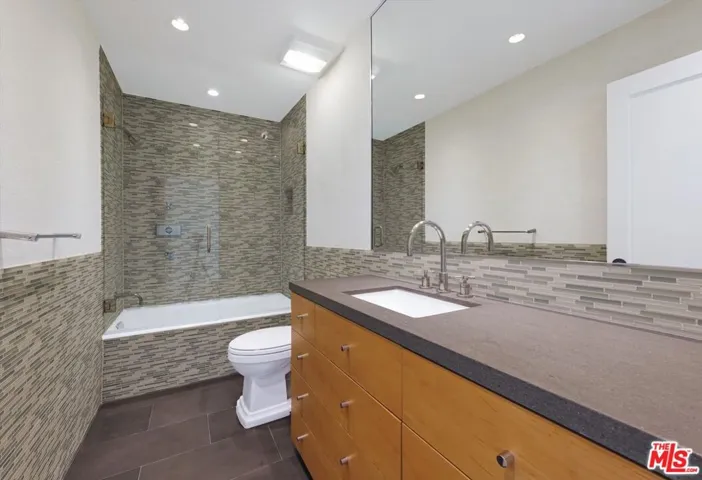 6789 Shearwater Lane, Malibu, California 90265