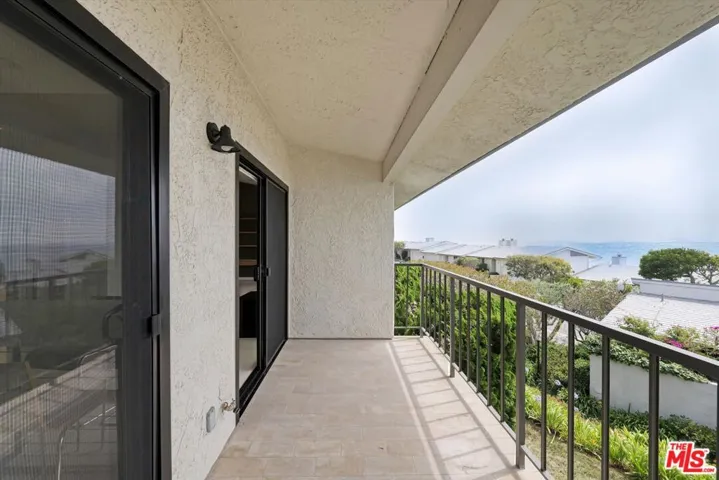 6789 Shearwater Lane, Malibu, California 90265