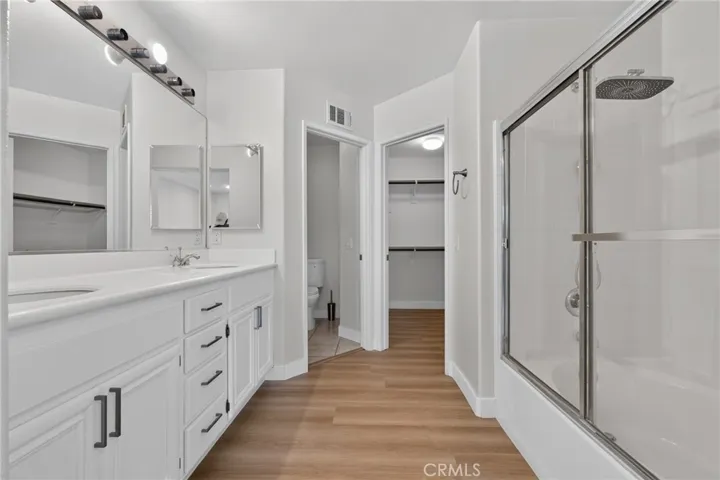 90 Topaz, Irvine, California 92602