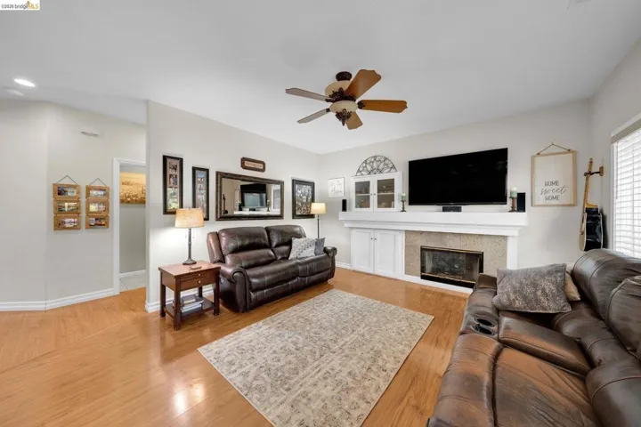 569 Apple Hill Dr, Brentwood, California 94513