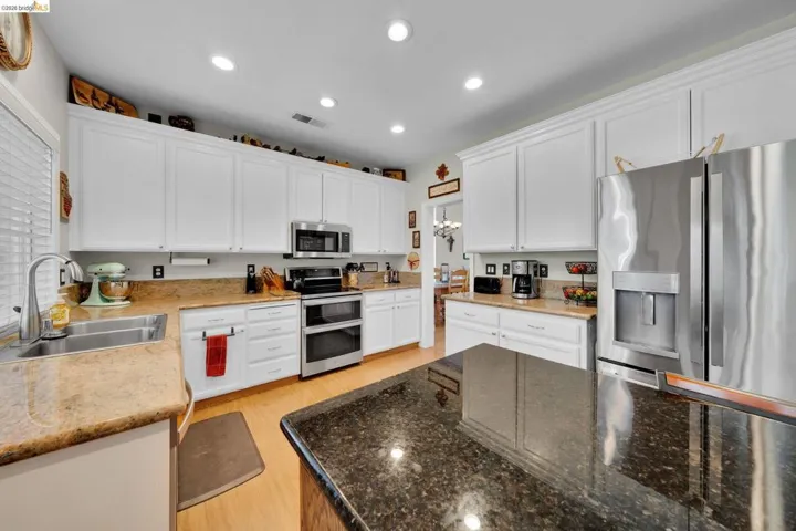 569 Apple Hill Dr, Brentwood, California 94513