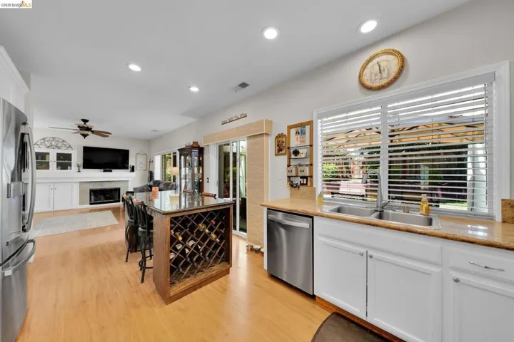 569 Apple Hill Dr, Brentwood, California 94513