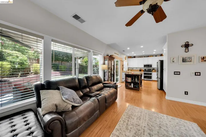 569 Apple Hill Dr, Brentwood, California 94513