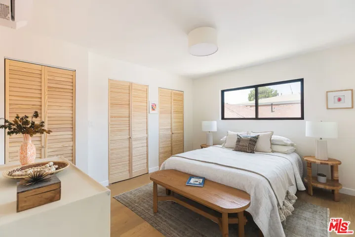 4412 Finley Avenue 7, Los Angeles, California 90027
