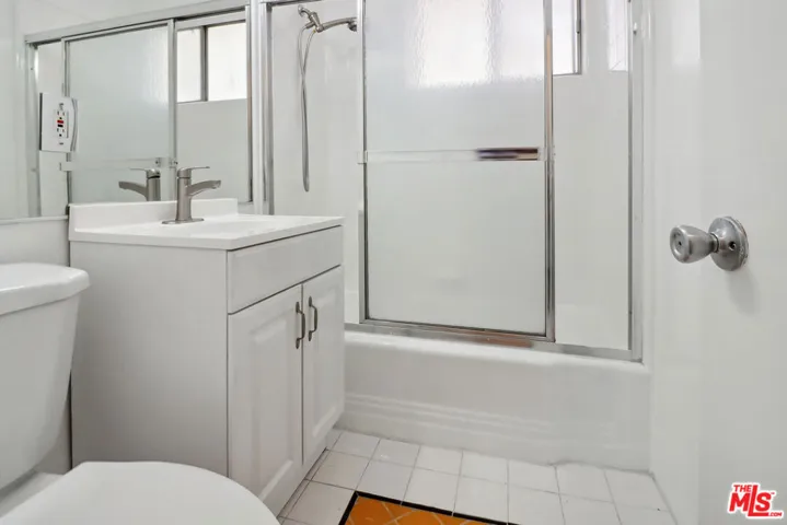 1216 N Detroit Street 5, West Hollywood, California 90046