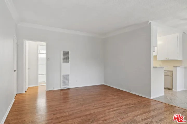 1216 N Detroit Street 5, West Hollywood, California 90046