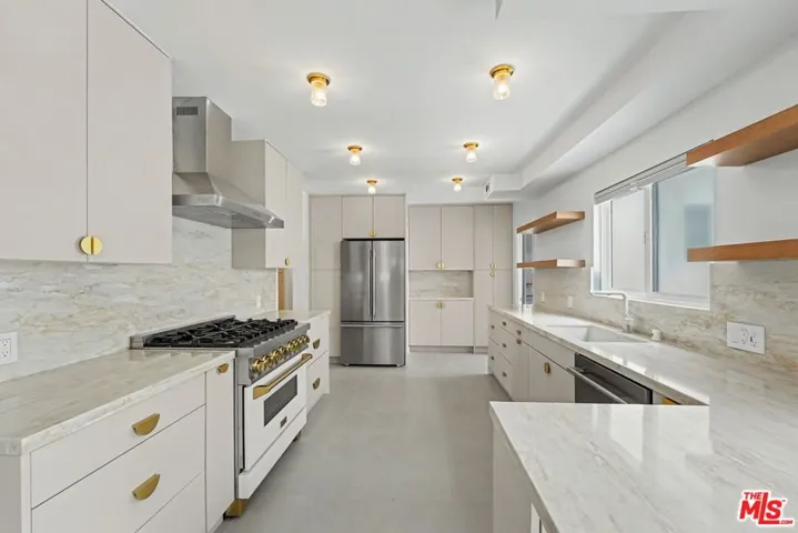 827 15th Street 1, Santa Monica, California 90403