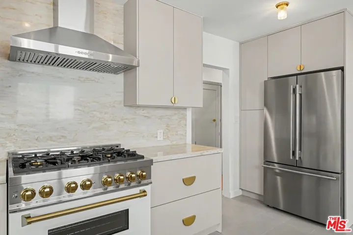 827 15th Street 1, Santa Monica, California 90403