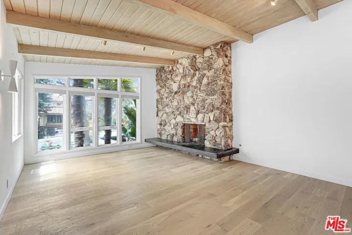827 15th Street 1, Santa Monica, California 90403