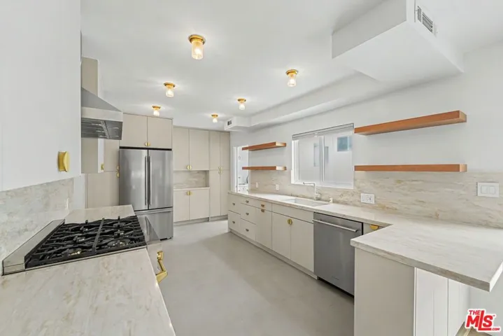 827 15th Street 1, Santa Monica, California 90403
