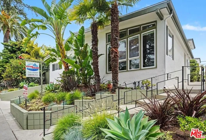 827 15th Street 1, Santa Monica, California 90403