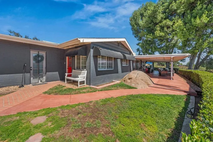 1308 Sundale Road, El Cajon, California 92019
