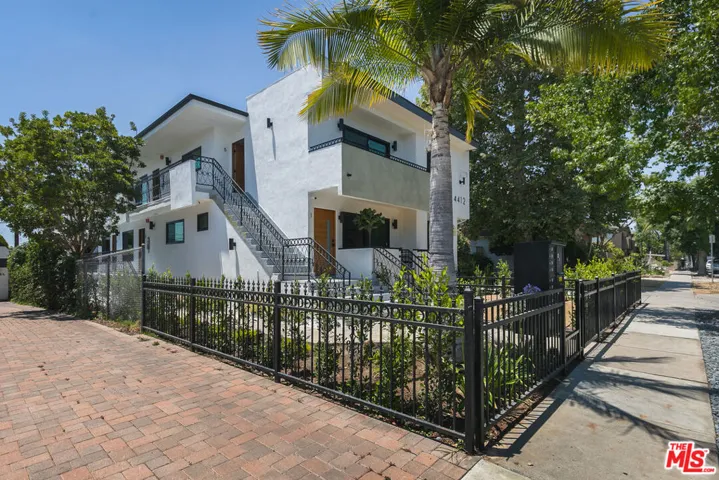 4412 Finley Avenue 1, Los Angeles, California 90027