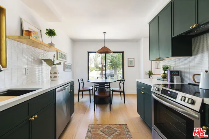 4412 Finley Avenue 1, Los Angeles, California 90027