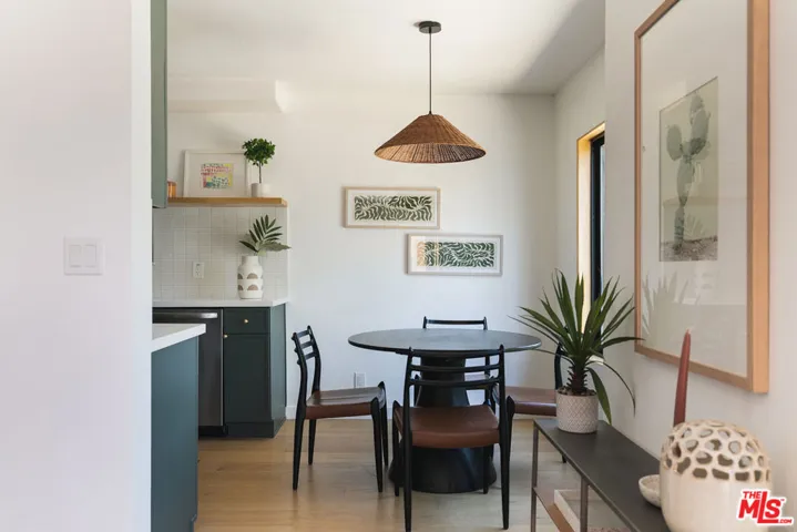 4412 Finley Avenue 1, Los Angeles, California 90027