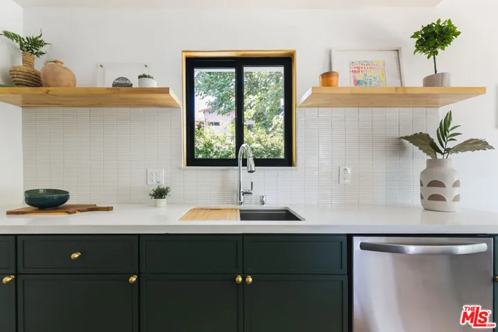4412 Finley Avenue 1, Los Angeles, California 90027