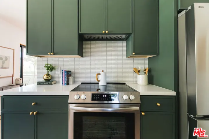 4412 Finley Avenue 1, Los Angeles, California 90027