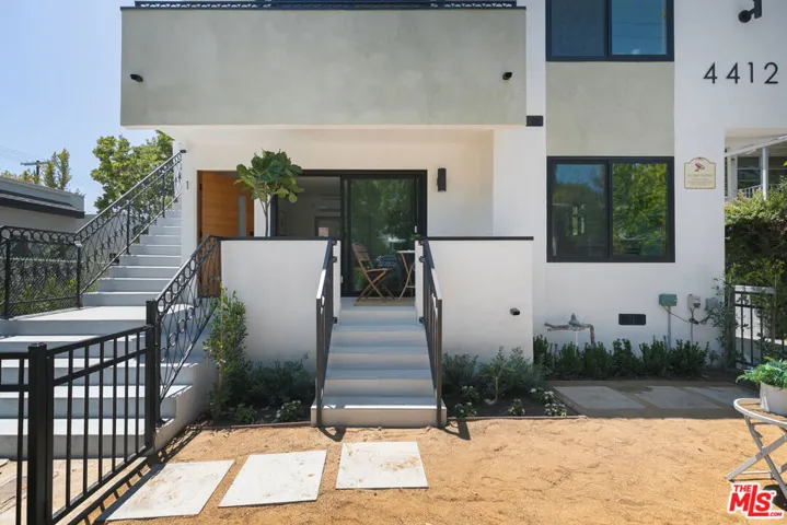 4412 Finley Avenue 1, Los Angeles, California 90027