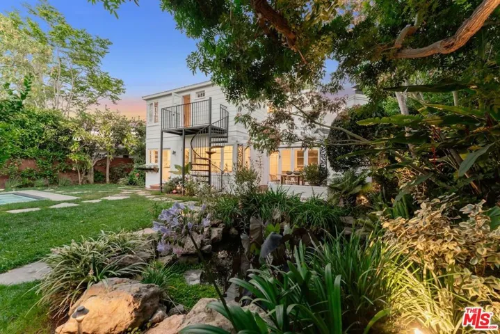 12229 Dunoon Lane, Los Angeles, California 90049