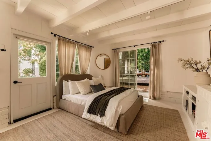 12229 Dunoon Lane, Los Angeles, California 90049