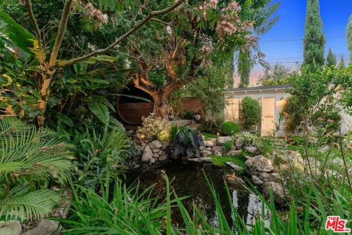 12229 Dunoon Lane, Los Angeles, California 90049