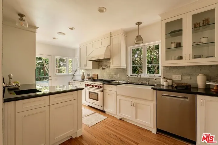 12229 Dunoon Lane, Los Angeles, California 90049