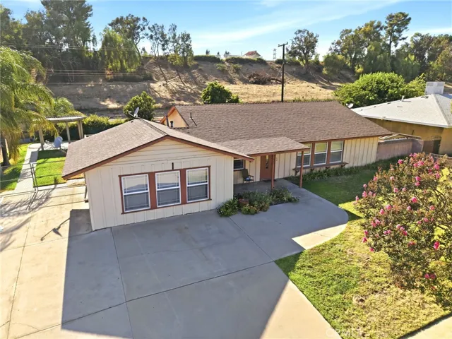 682 S Belden, Rialto, California 92376