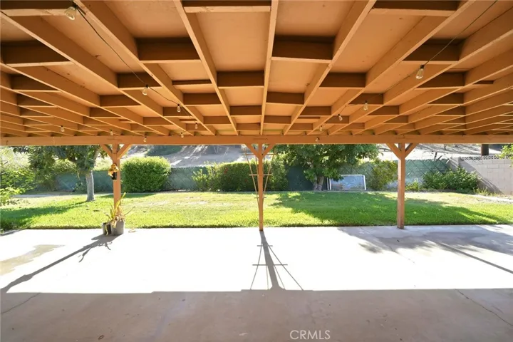 682 S Belden, Rialto, California 92376