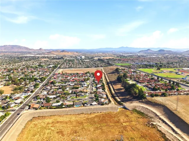 682 S Belden, Rialto, California 92376