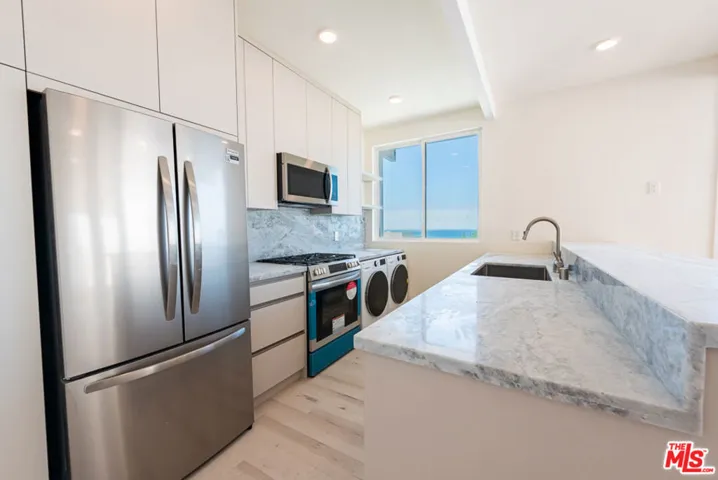 7275 Birdview Avenue 2, Malibu, California 90265