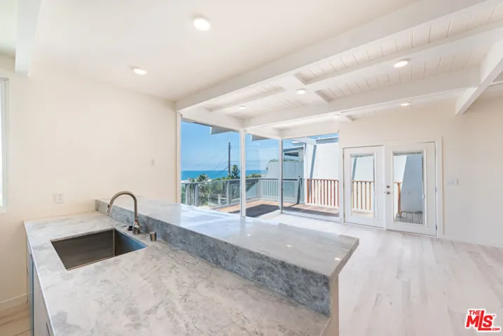 7275 Birdview Avenue 2, Malibu, California 90265
