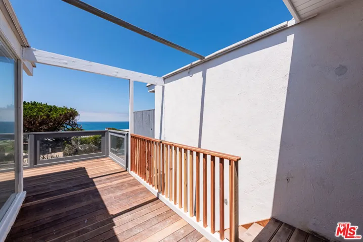 7275 Birdview Avenue 2, Malibu, California 90265