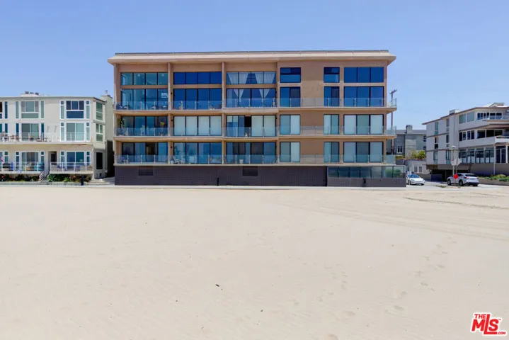 1 Northstar Street 203, Marina Del Rey, California 90292