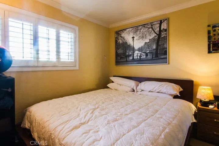 990 Trabuco, Costa Mesa, California 92627