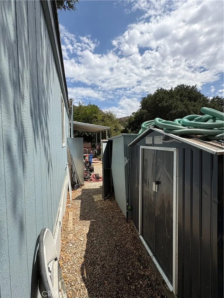 2 Storage Sheds 2 Storage Sheds