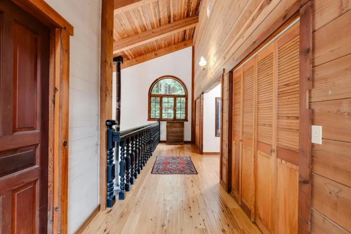 900 Larsen Road, Aptos, California 95003