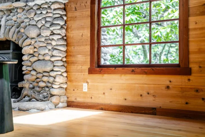 900 Larsen Road, Aptos, California 95003