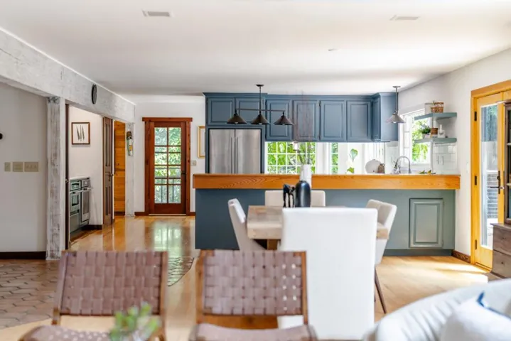 900 Larsen Road, Aptos, California 95003