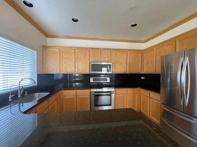 27339 Bavella Way, Salinas, California 93908