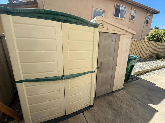 27339 Bavella Way, Salinas, California 93908