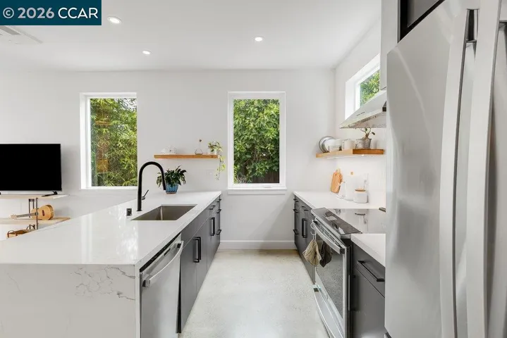 1169 Hearst Ave B, Berkeley, California 94702