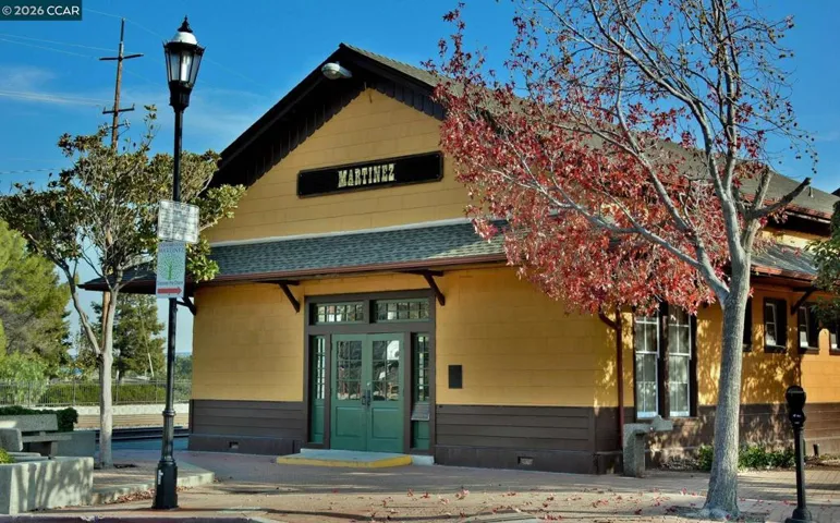 615 Flora St, Martinez, California 94553