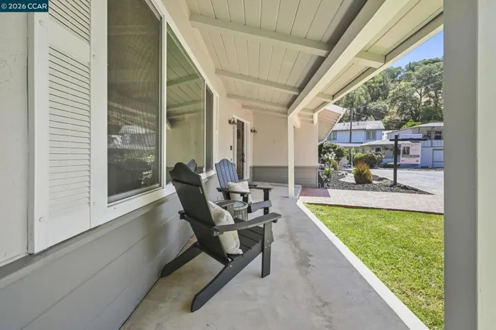 615 Flora St, Martinez, California 94553